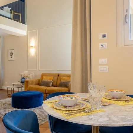 Calzaiuoli Gold Private House With Terrace Apartment