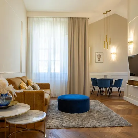 Calzaiuoli Gold Private House With Terrace Apartment Florence