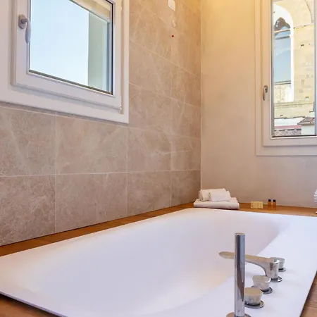 Apartment Calzaiuoli Gold Private House With Terrace
