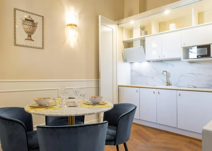 Calzaiuoli Gold Private House With Terrace Daire Floransa